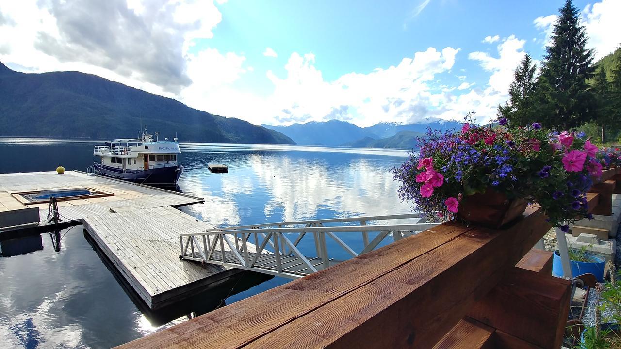 Homfray Lodge Desolation Sound Exterior foto